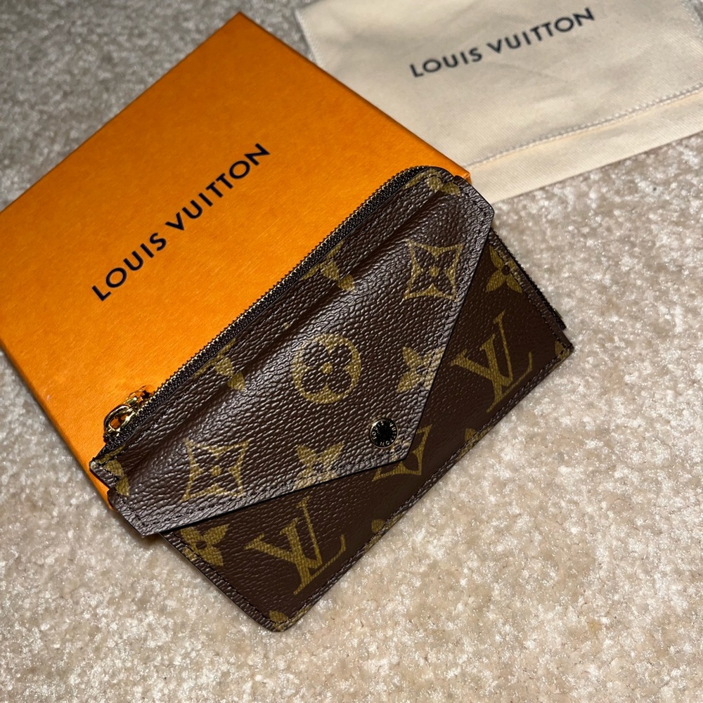 Authentic Louis Vuitton Card Holder- Wallet - Picture 7 of 12